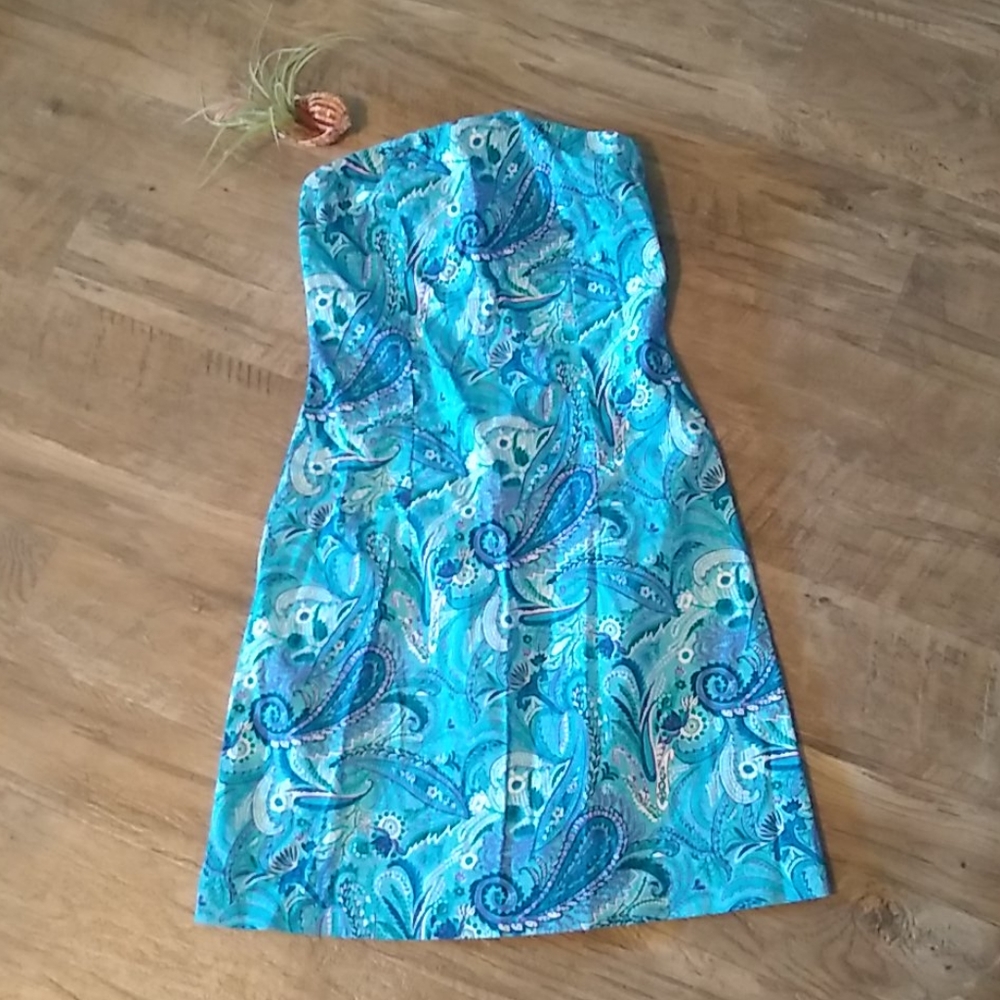 Size small Wrapper summer strapless dress